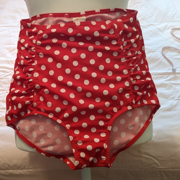 Marina West🎉HP🎉 Bikini Set - Picture 5 of 13